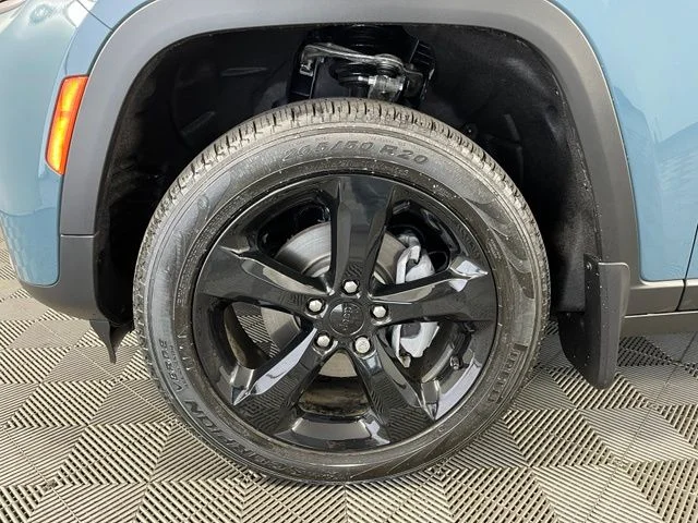 Used 2026 Blue Jeep Limited image 12