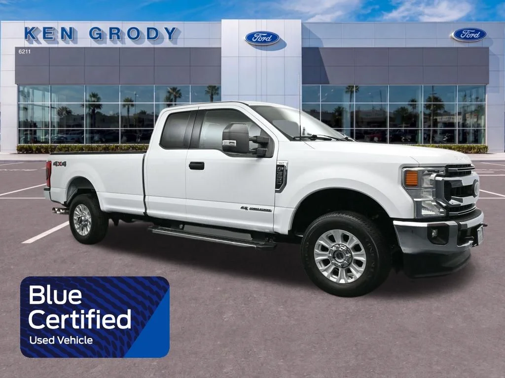 2022 Ford F-350 XLT 4x4 SuperCab 6-1/2' Box SRW's photo