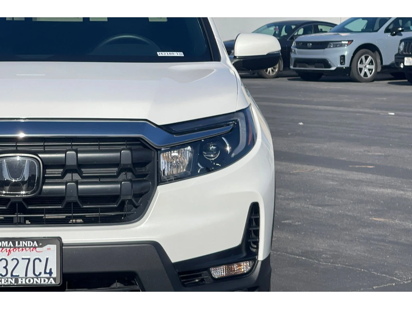 Certified Used 2024 Platinum White Pearl Honda AWD RTL image 19