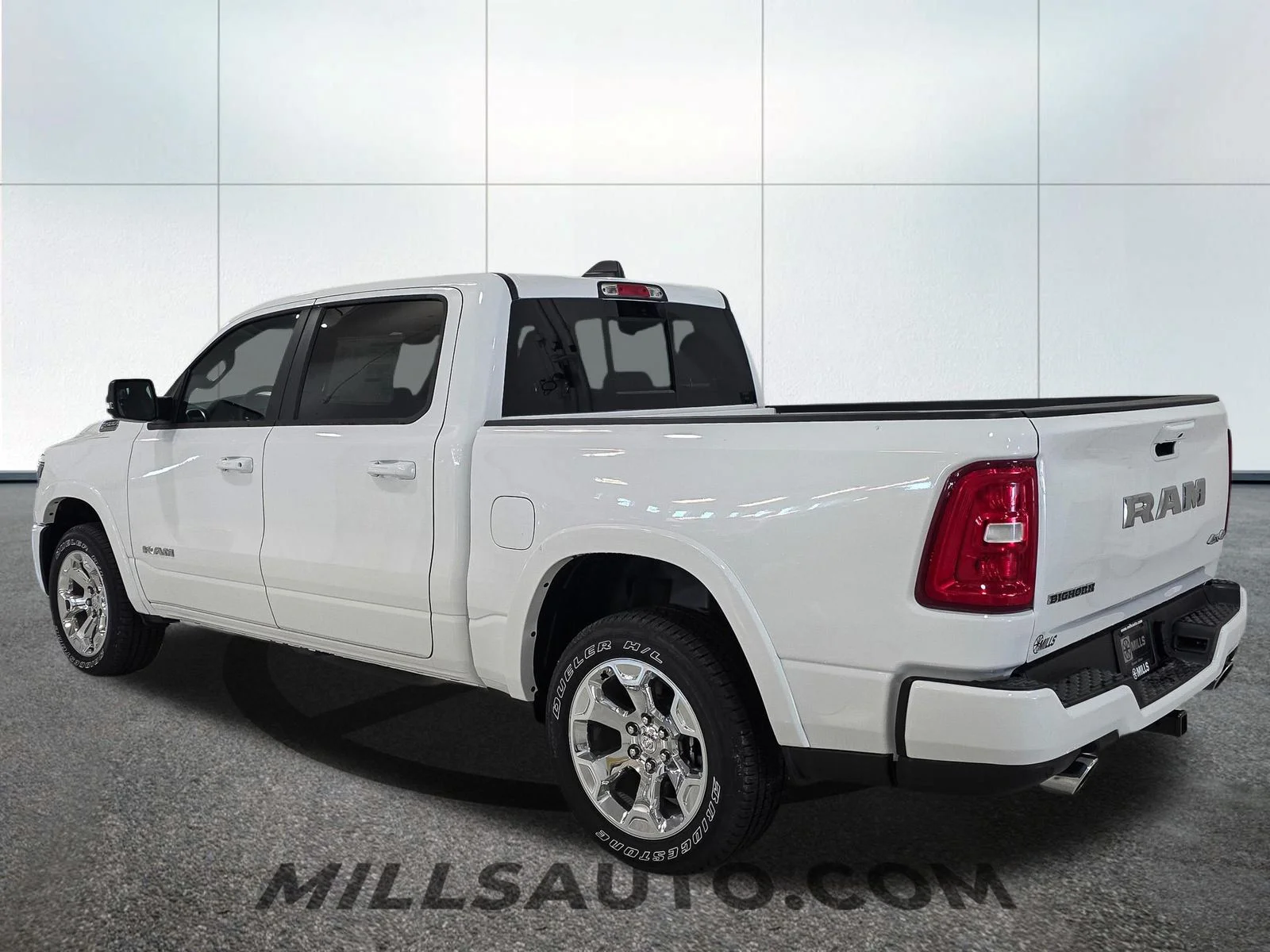 New 2026 Bright White Clear-Coat Exterior Paint RAM Big Horn/Lone Star image 4