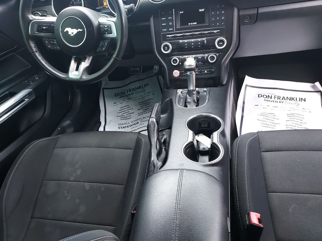 Used 2015 Black Ford V6 image 10