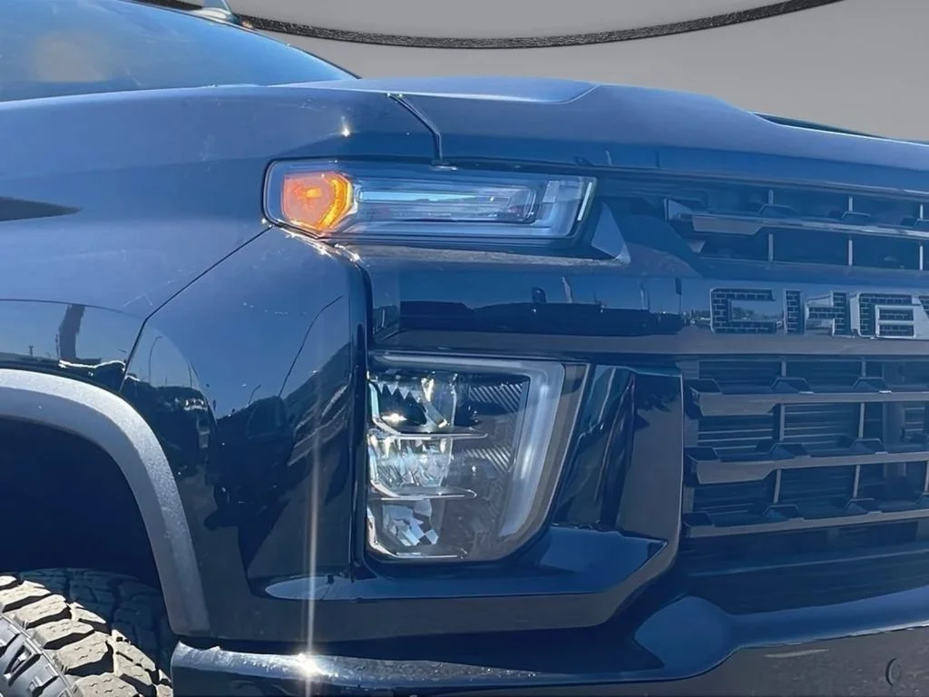 Used 2021 Black Chevrolet LT image 24