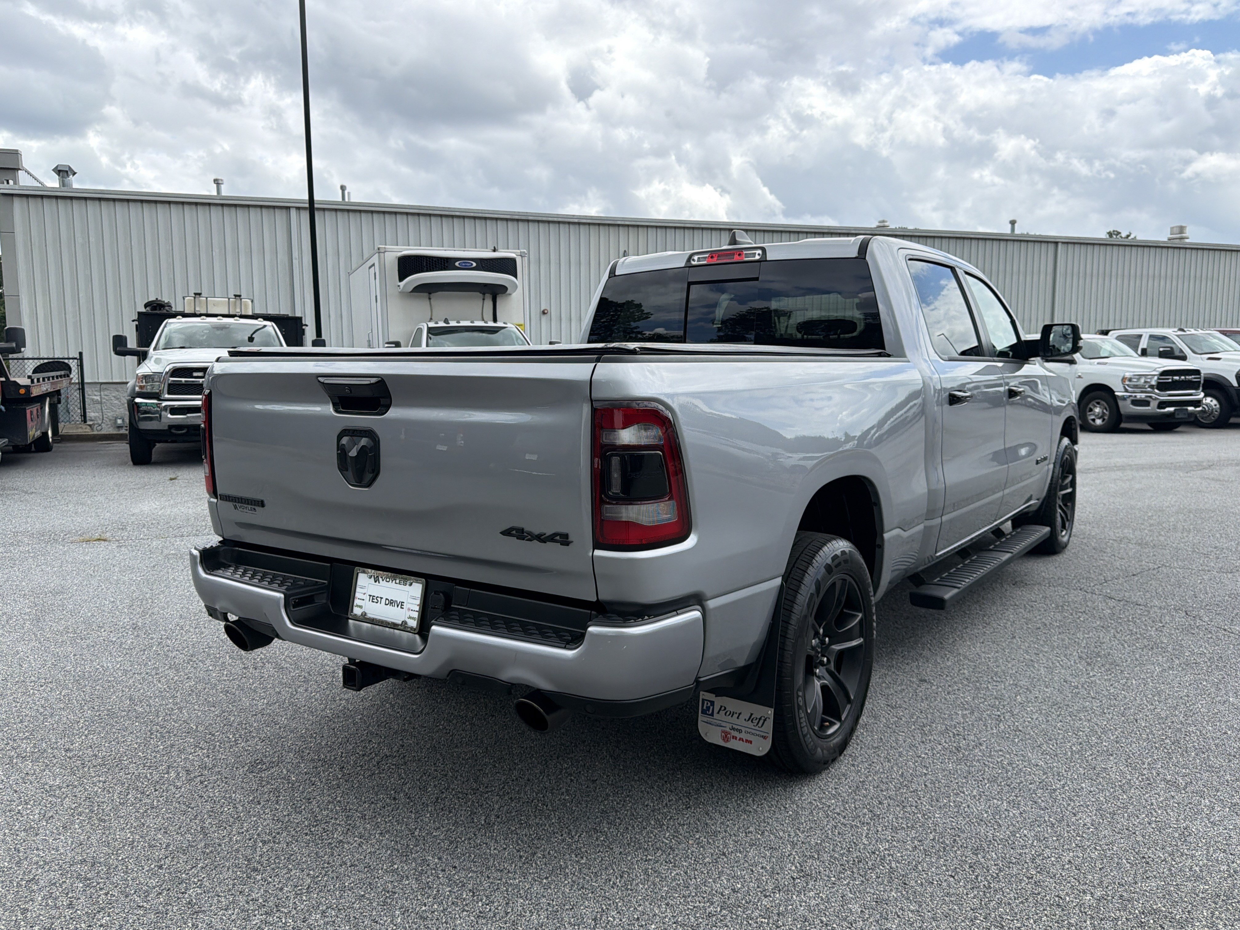 Used 2023 Billet Silver Metallic Clearcoat Ram Big Horn image 8