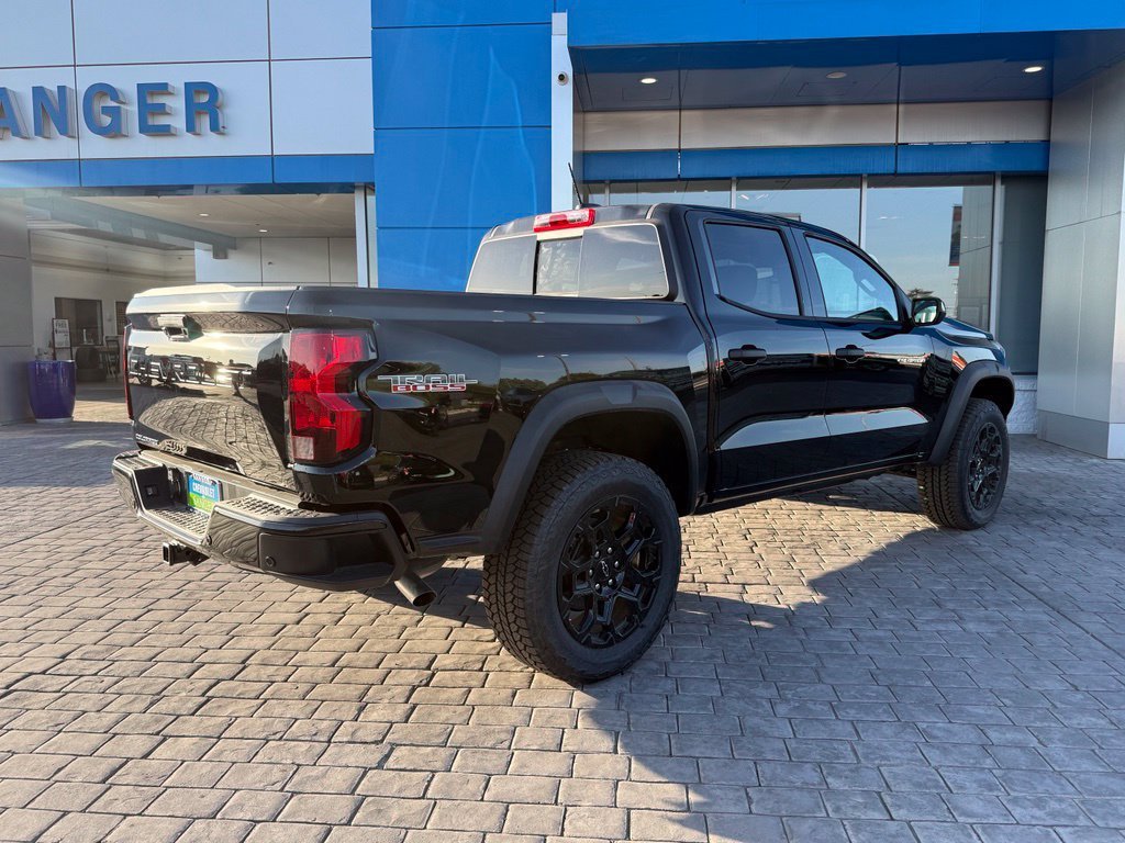 2026 Chevrolet Colorado Trail Boss - Photo 10