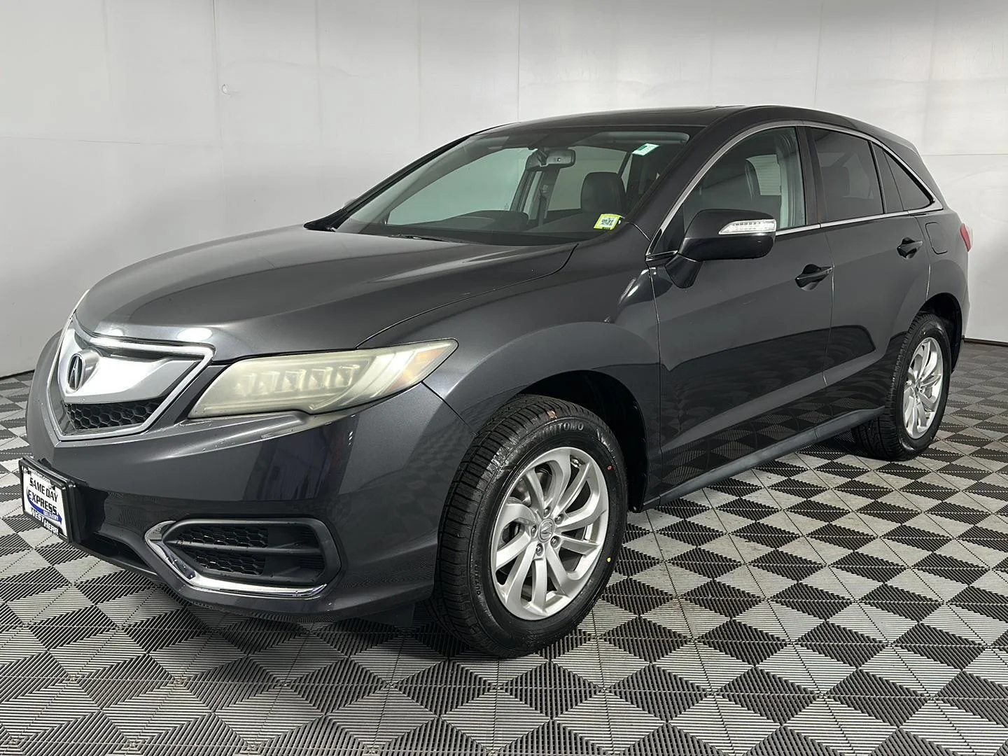 Used 2016  Acura Tech Pkg image 3