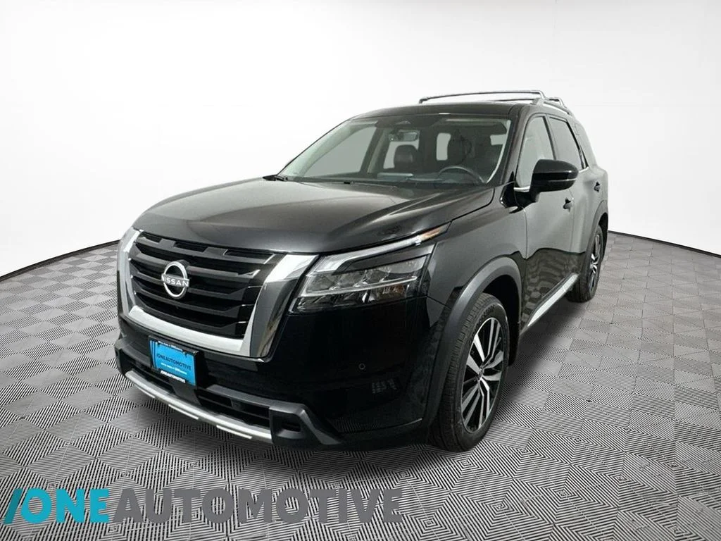 2024 Nissan Pathfinder Platinum 4WD's photo