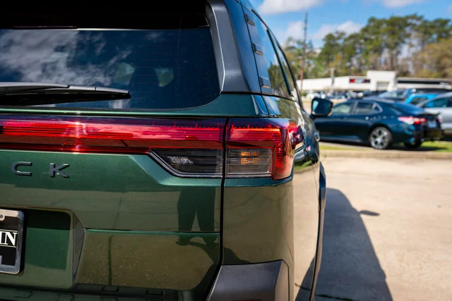 New 2026 Deep Emerald Green Pearl Subaru Limited image 17