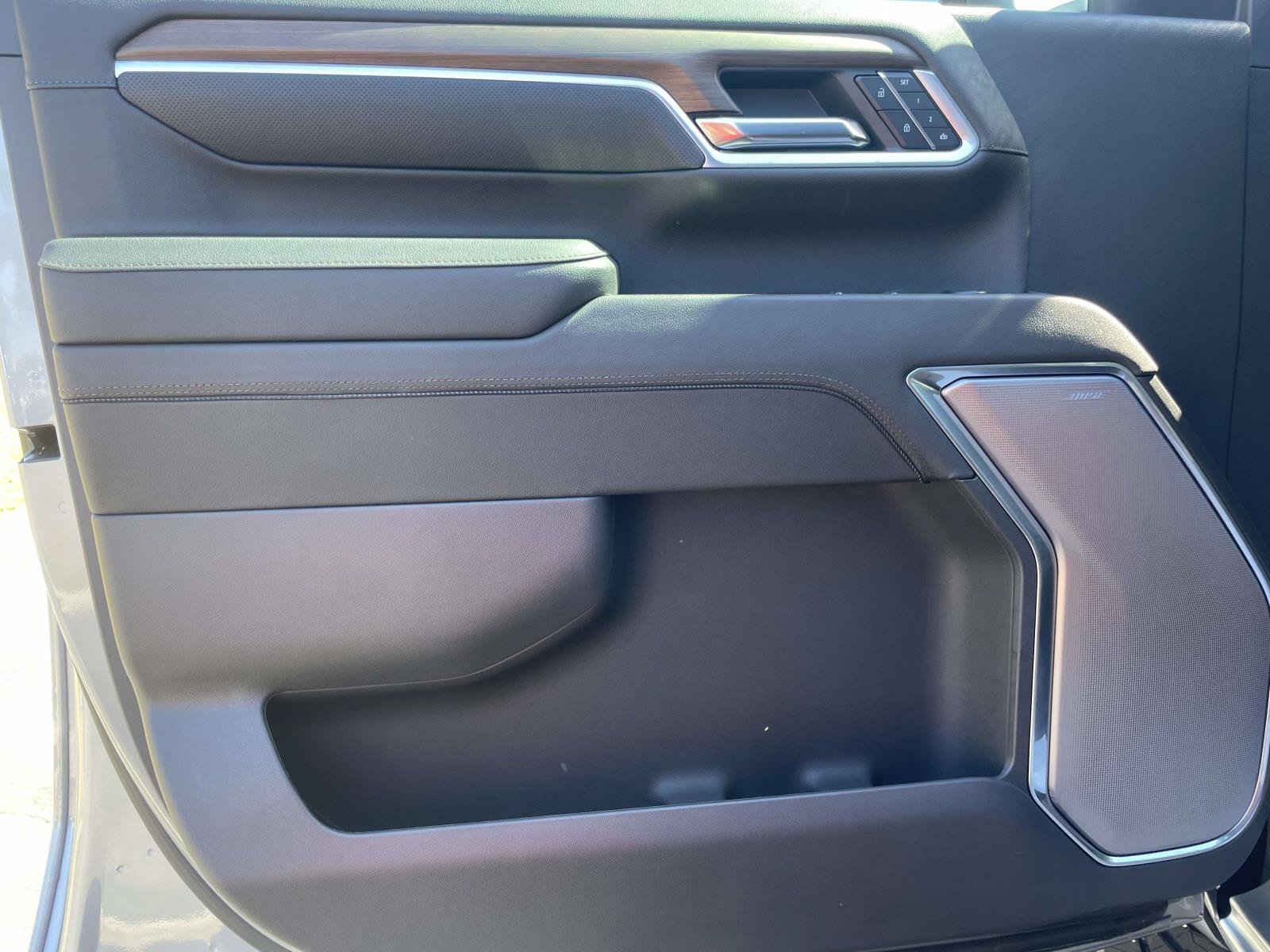 2026 Chevrolet Silverado 3500 HD High Country - Photo 16