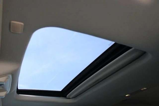 Used 2020 Black Cadillac Luxury image 5