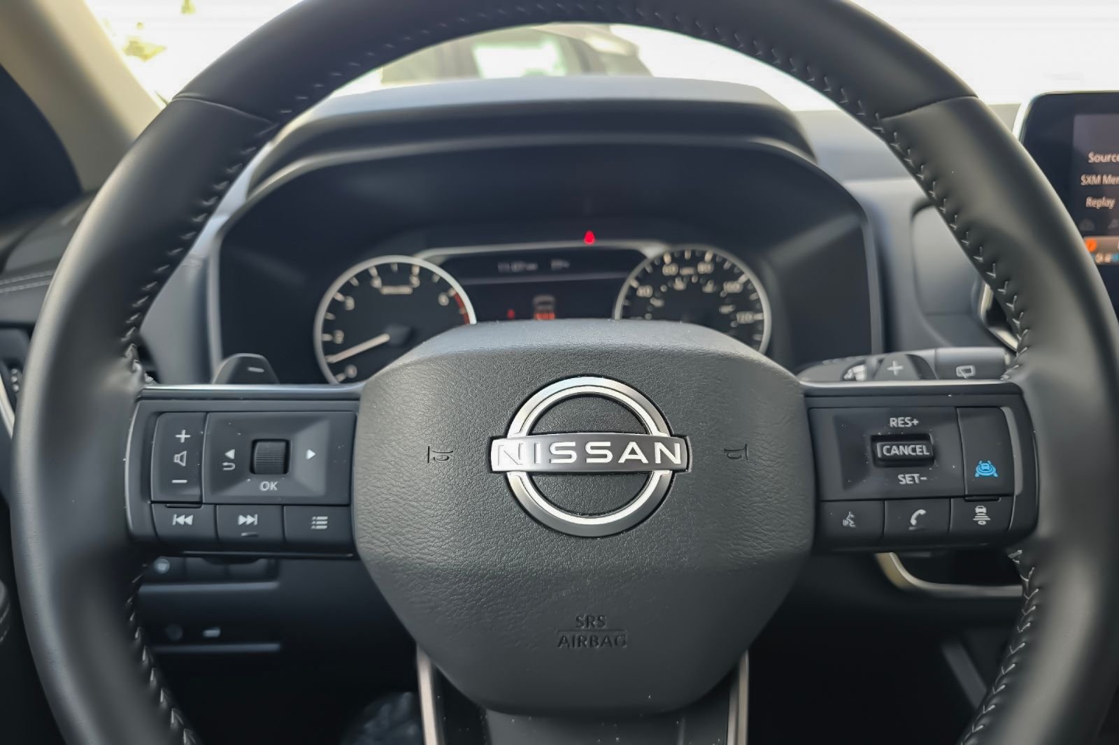 Used 2025 Gray Nissan SV image 22