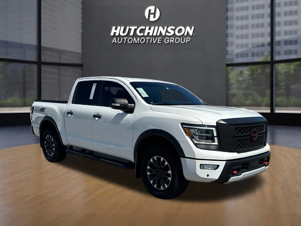 2023 Nissan Titan