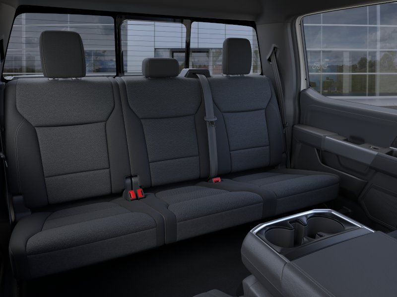 New 2026 Oxford White Ford XLT image 11