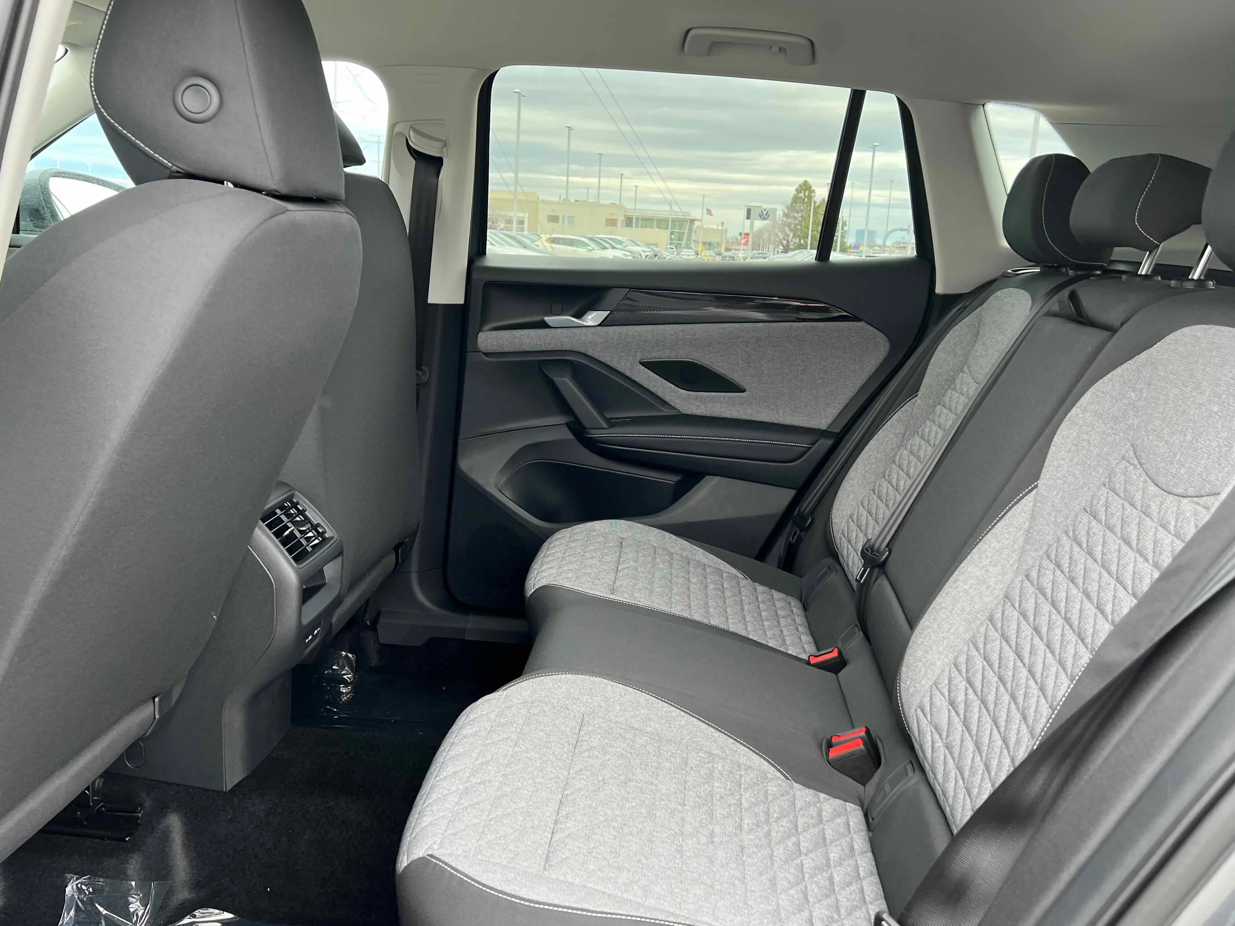New 2026 Platinum Gray Volkswagen S image 18