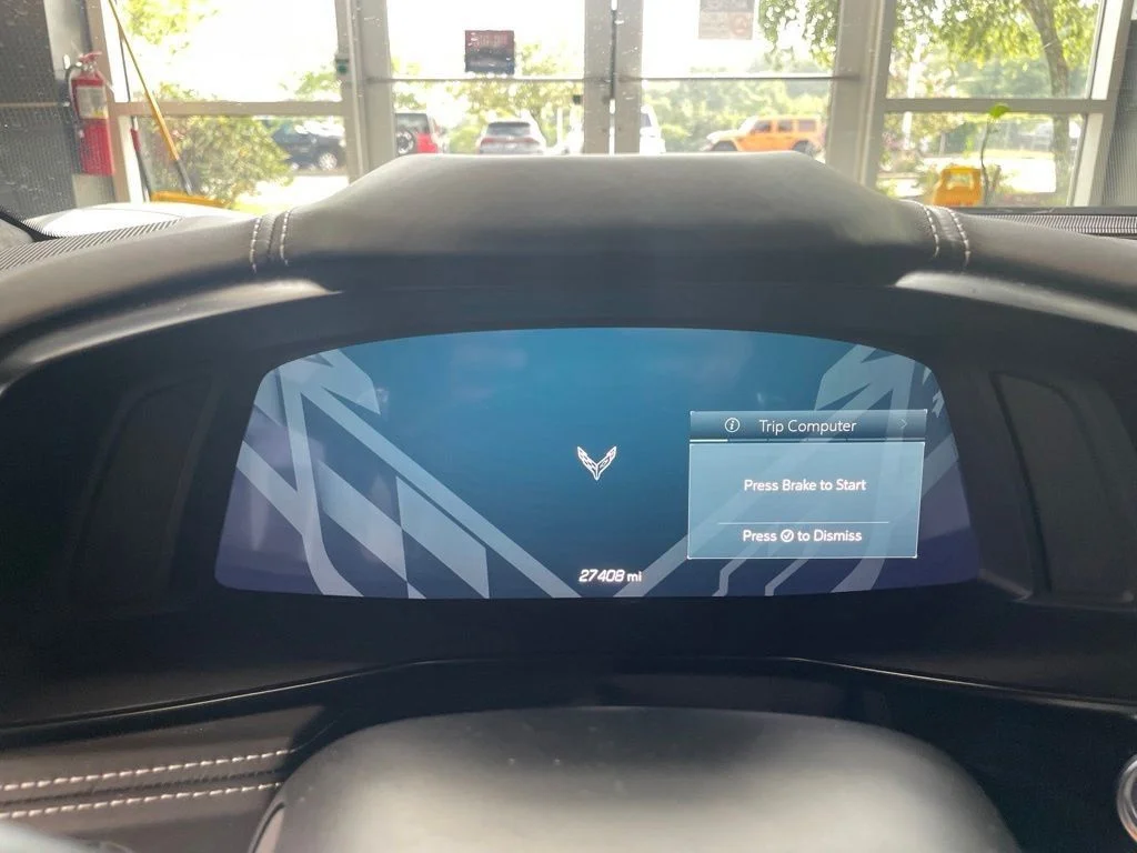 Used 2023 White Chevrolet Stingray image 15