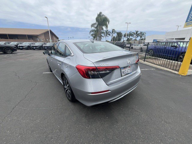 Certified Used 2024 Lunar Silver Metallic Honda EX image 41
