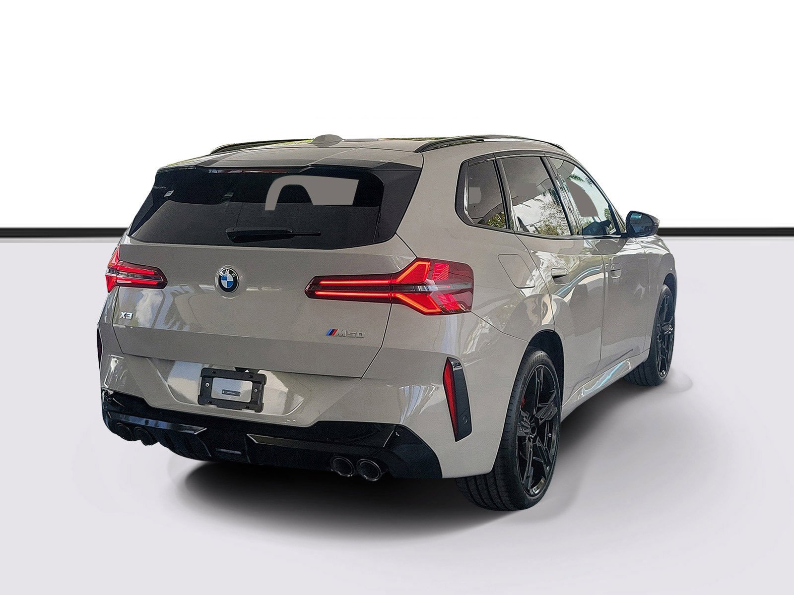 New 2026 Dune Grey Metallic BMW M50 xDrive image 4