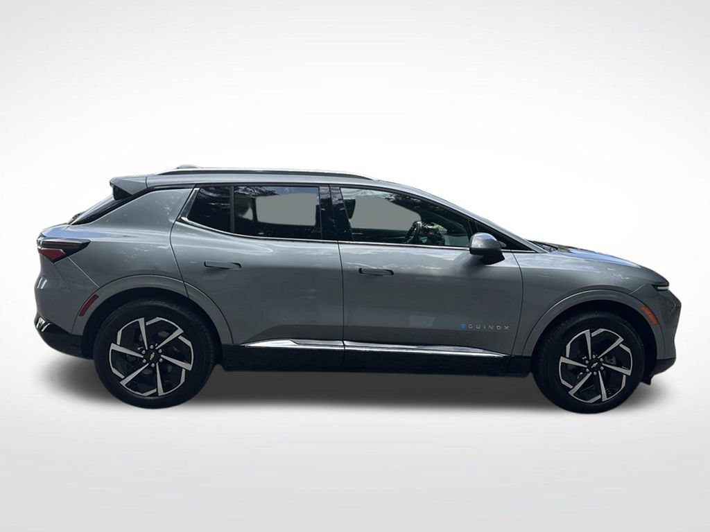 2024 Chevrolet Equinox EV LT - Photo 7