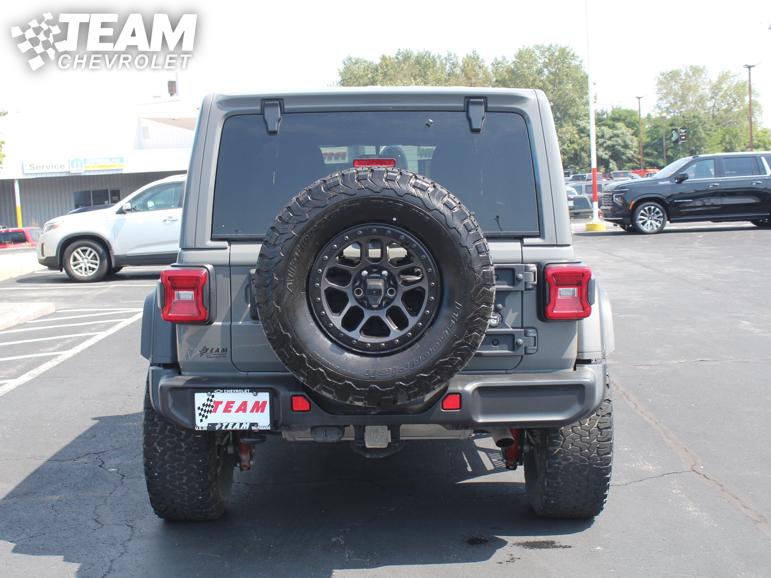 Used 2022 Gray Jeep High Tide 4x4 image 7