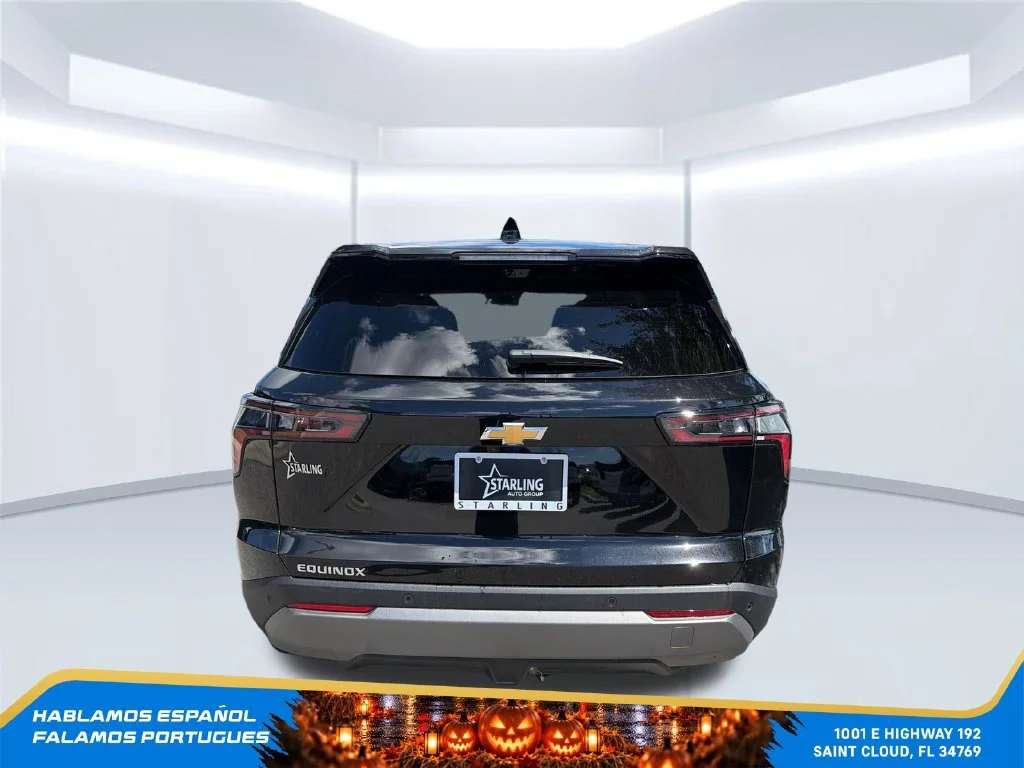 New 2027 Mosaic Black Metallic Chevrolet LT image 4