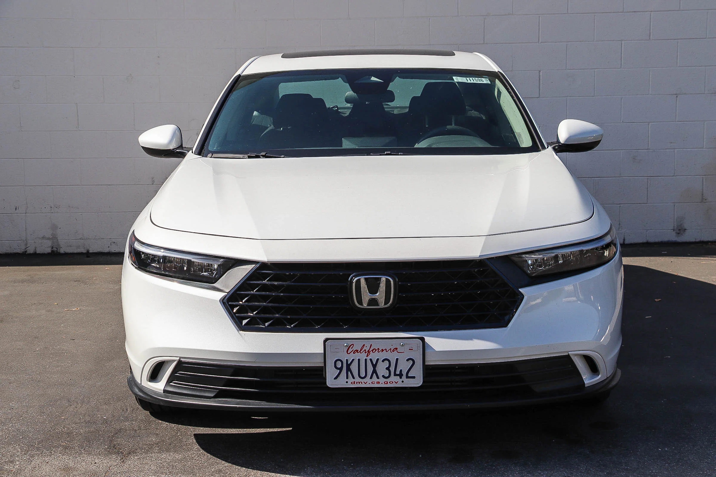 Used 2024 Platinum White Pearl Honda EX image 2