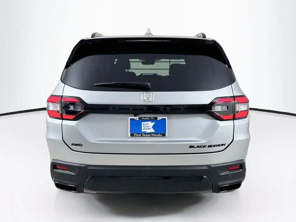 New 2026 Solar Silver Metallic Honda Black Edition image 6