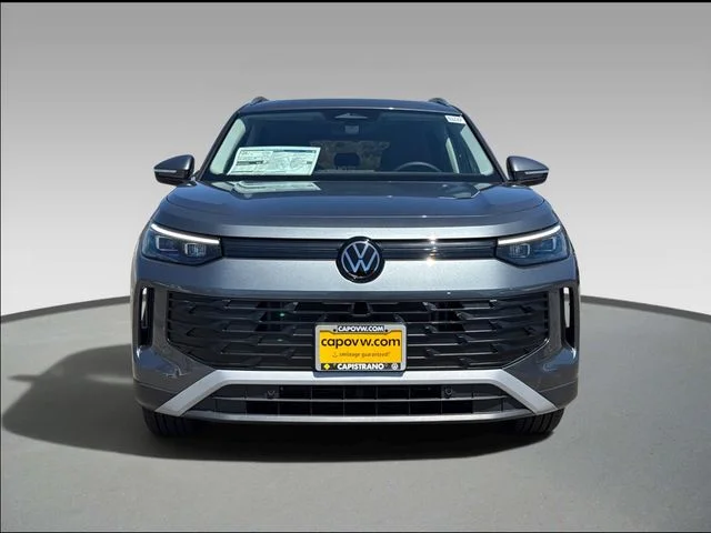New 2026 Platinum Gray Metallic Volkswagen 2.0T SE image 2
