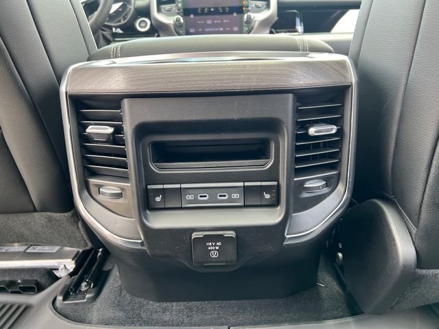 New 2026 Granite Crystal Metallic Clear-Coat Exterior Paint RAM Laramie image 14