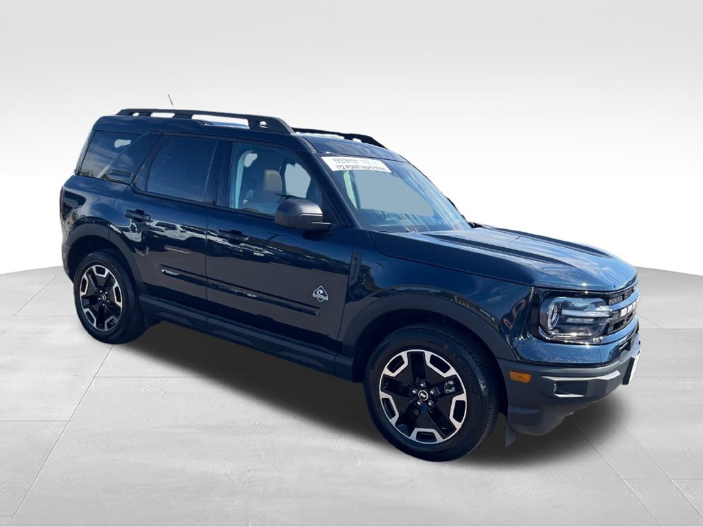 Used 2023 Blue Ford Outer Banks image 7