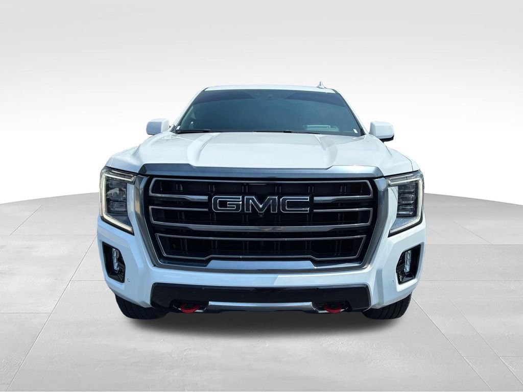 Used 2023 White GMC AT4 image 6