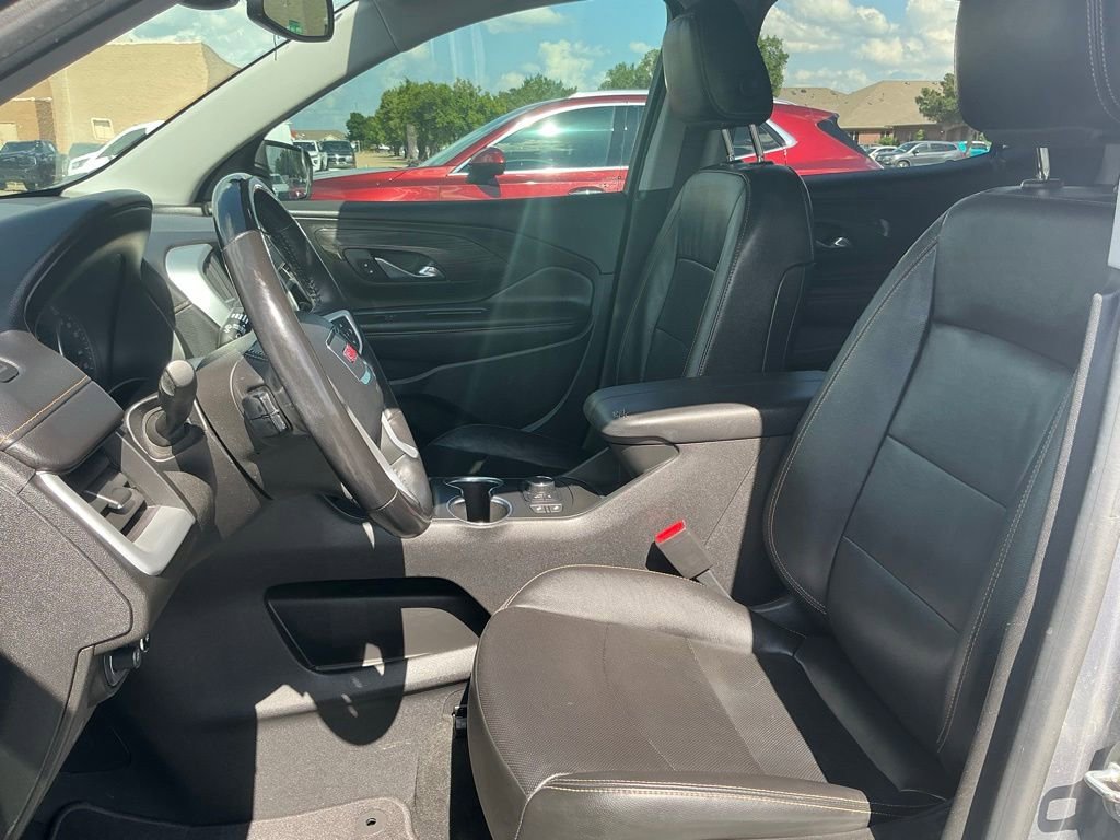 Used 2019 SATIN STEEL METALLIC GMC SLT image 18
