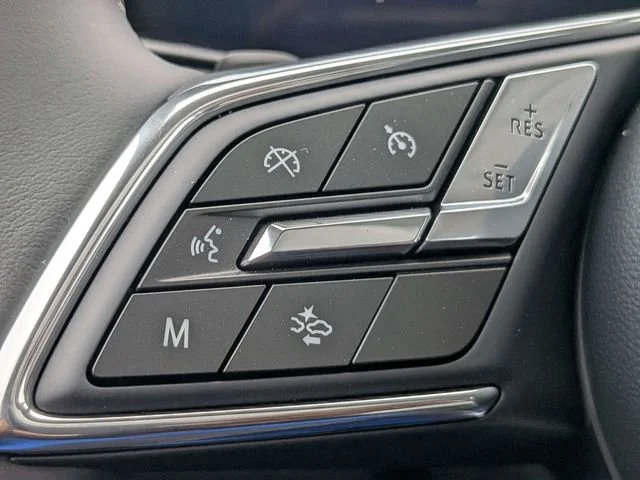 New 2026 Quartz Blue Metallic Buick Avenir image 27