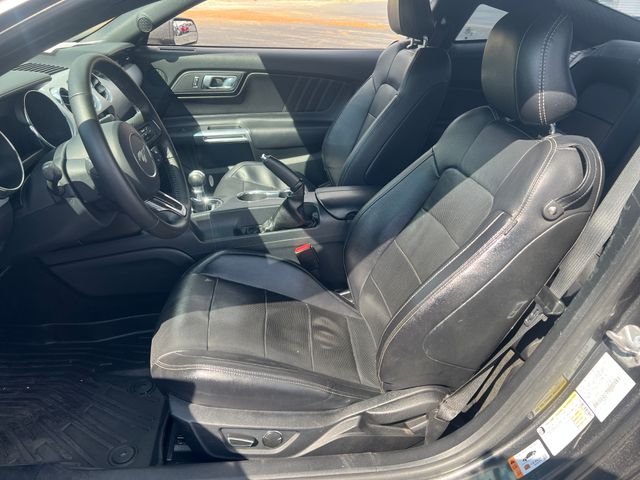 Used 2017 Gray Ford GT Premium image 9