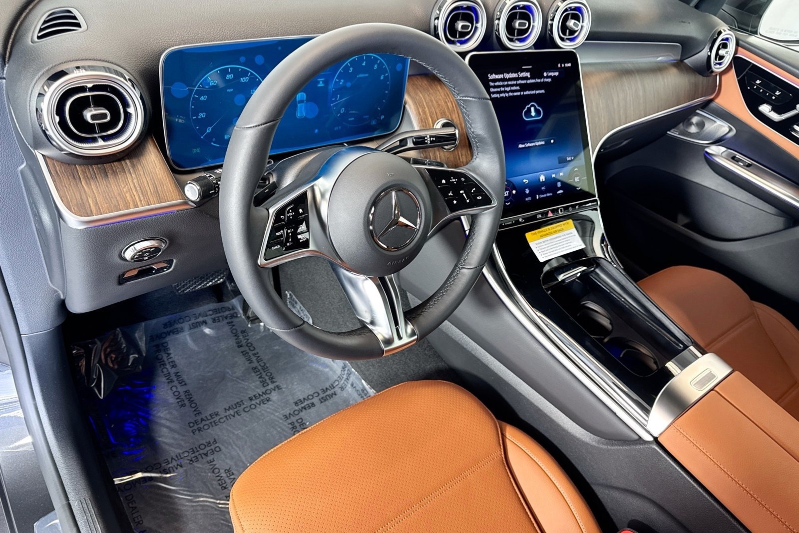 New 2026 Graphite Grey Metallic Mercedes-Benz GLC 300 image 9