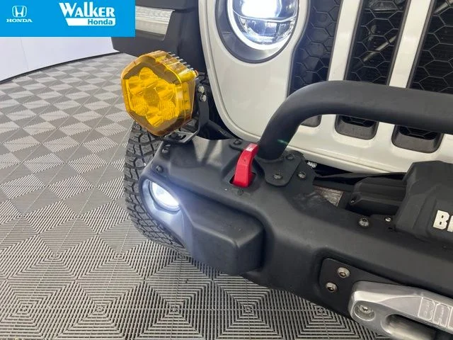 Used 2021 Bright White Clearcoat Jeep Rubicon image 47
