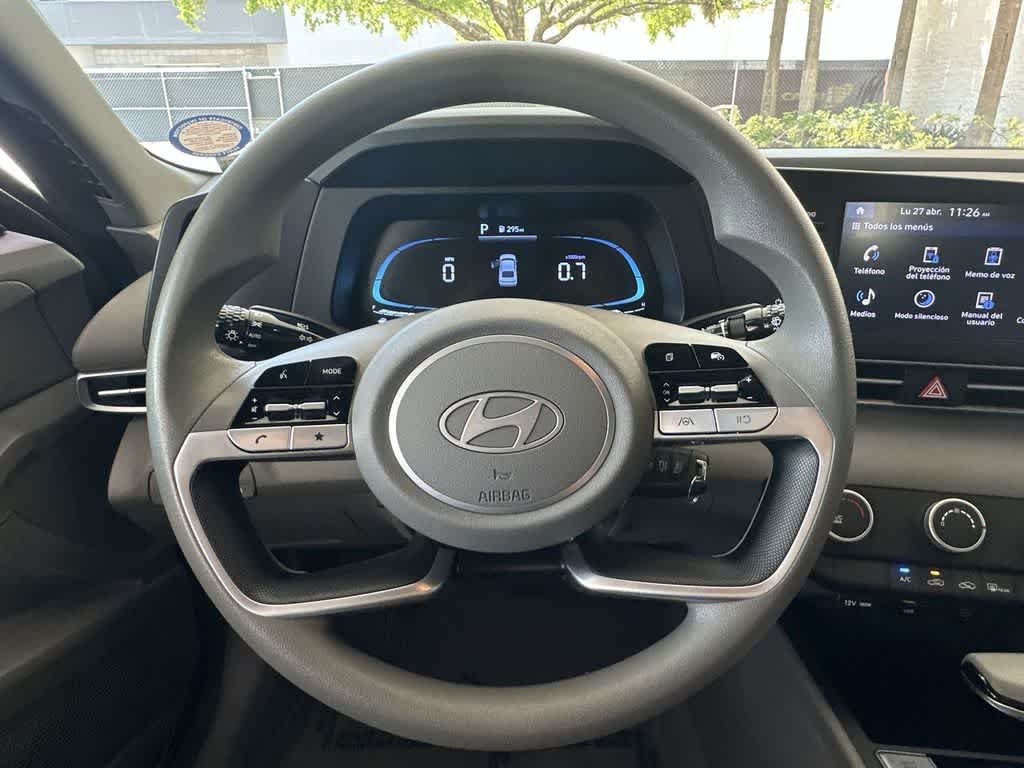 Used 2024 Fluid Metal Hyundai SE image 15