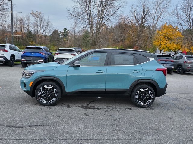 2026 Kia Seltos SX photo 3