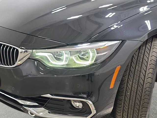 Used 2020 Black Sapphire Metallic BMW 440i xDrive image 30