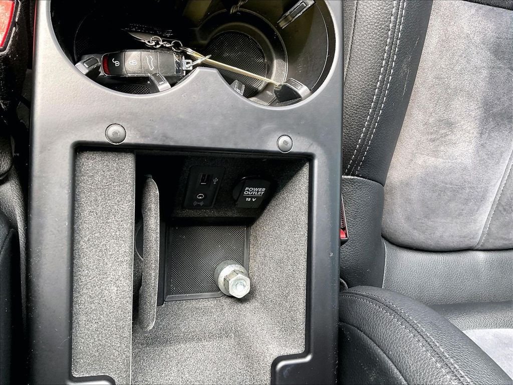 Used 2018 Black Porsche Base image 12