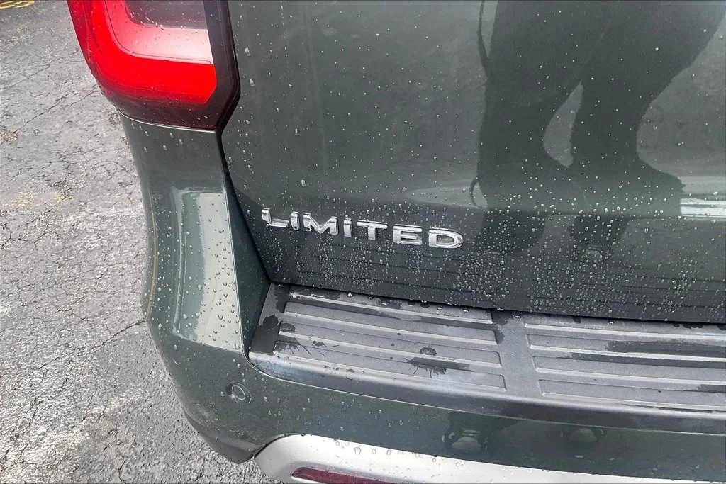 Certified Used 2023 Green Metallic Ford Limited image 7
