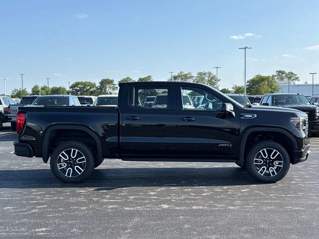 2026 GMC Sierra 1500 AT4 - Photo 11