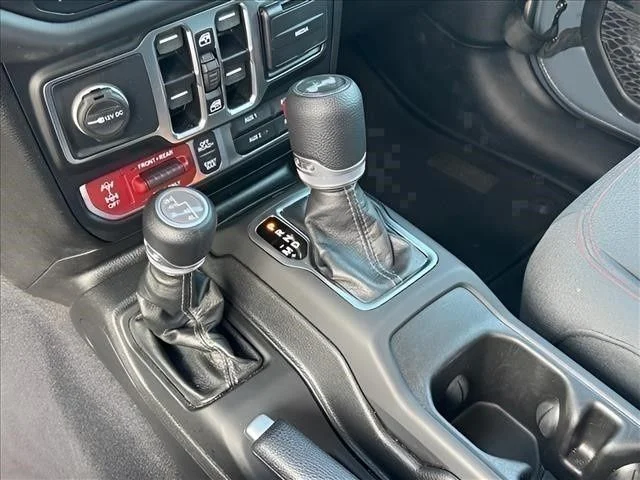 Used 2025 Gray Jeep Rubicon image 30
