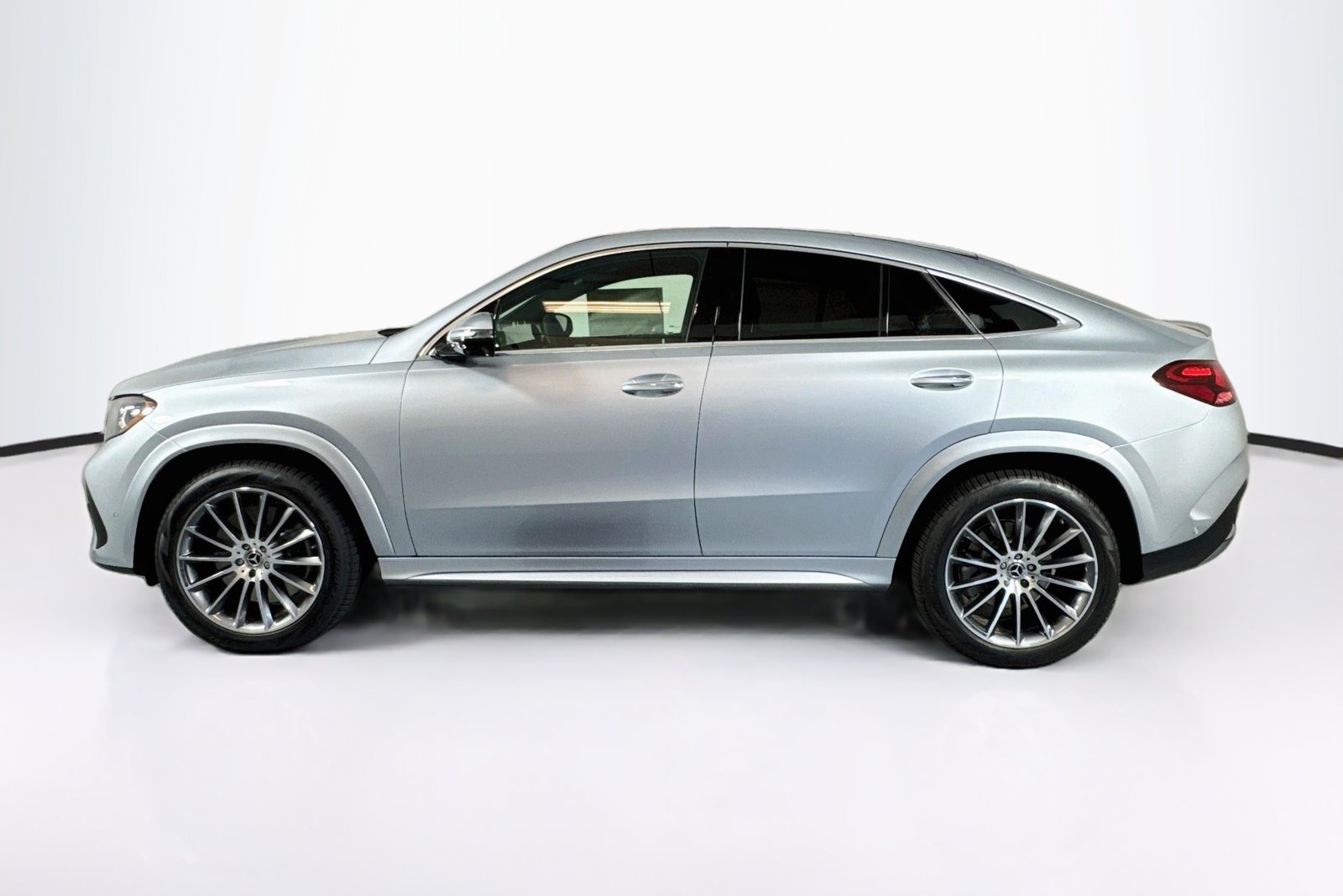 New 2027 Cirrus Silver Metallic Mercedes-Benz GLE 450 image 8