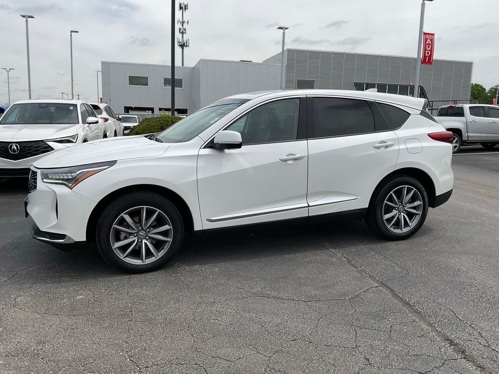 Used 2023  Acura Technology Package image 4