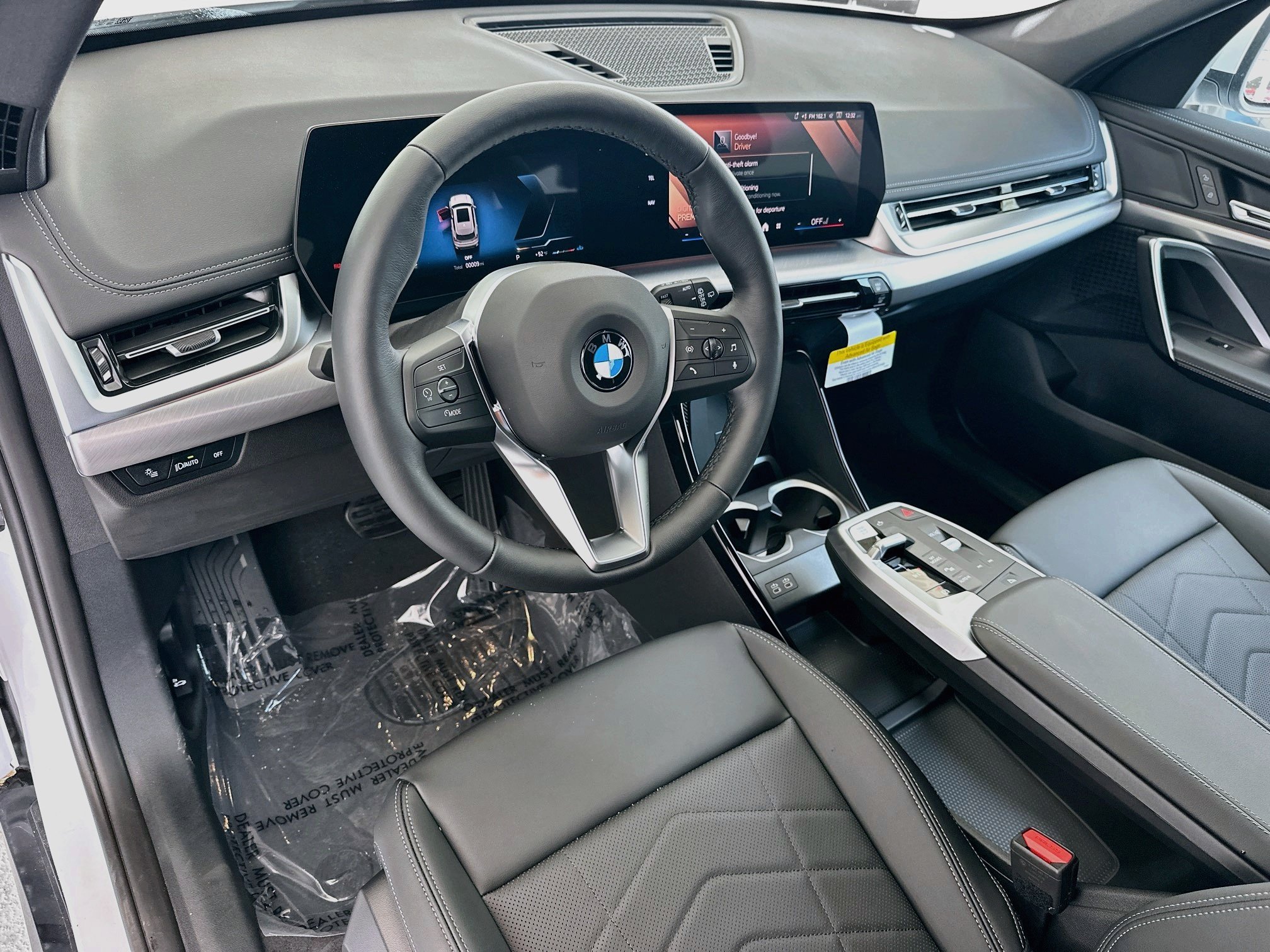 New 2026 Mineral White Metallic BMW xDrive28i image 7