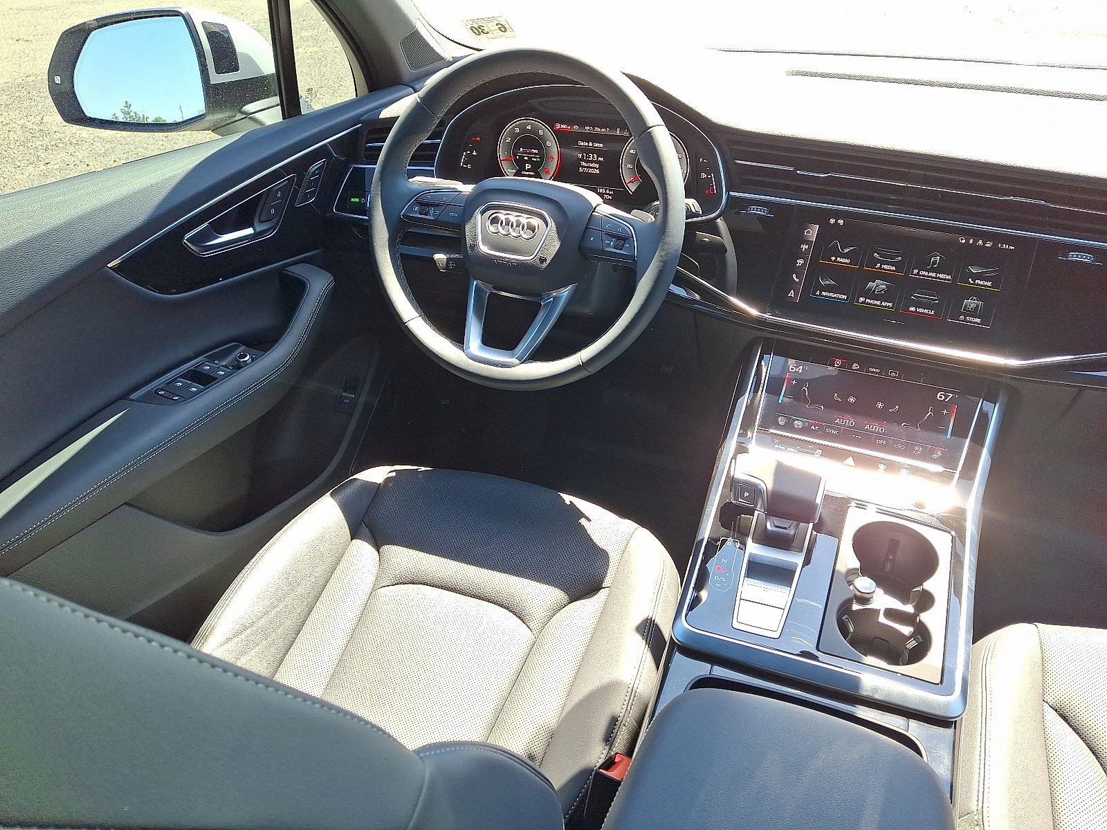 2025 Audi Q7 Premium Plus - Photo 10