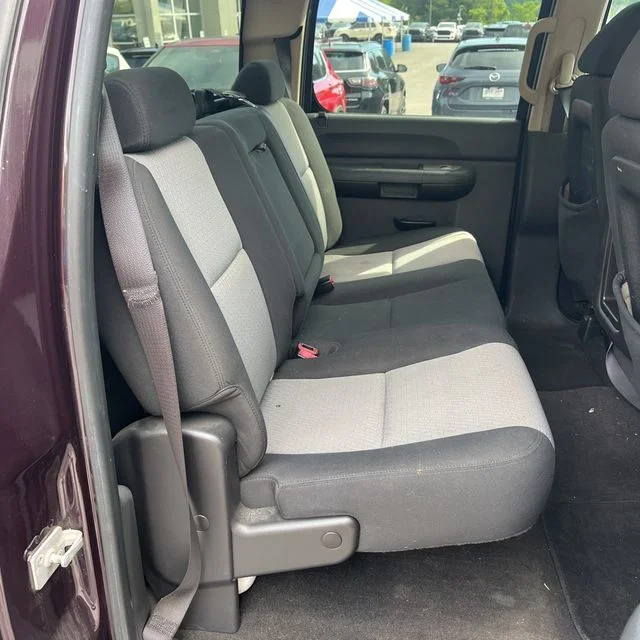 Used 2008 Red Chevrolet LS image 18