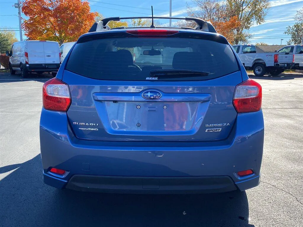 Used 2016 Quartz Blue Pearl Subaru 2.0i Sport Premium image 9