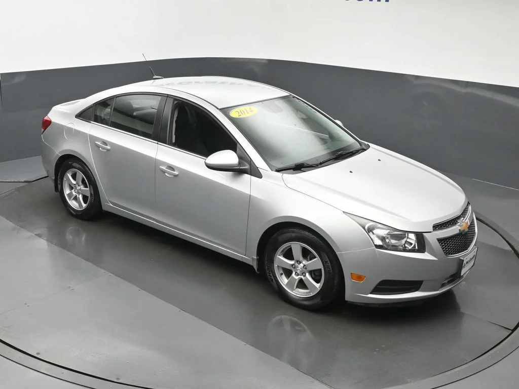 Certified Used 2014 Silver Chevrolet 1LT image 3