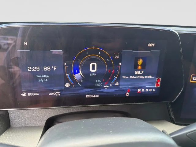 Used 2026 White Chevrolet LT image 31