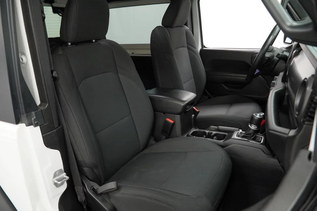 Used 2022 White Jeep Willys image 43